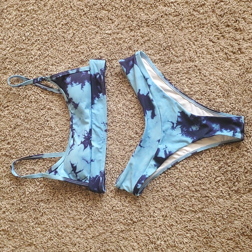 Womans xs hi-rise bikini Tie dye blue